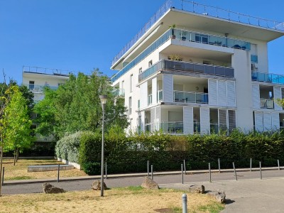 APPARTEMENT T4 A VENDRE - CALUIRE ET CUIRE - 100 m2 - 425 000 &euro;