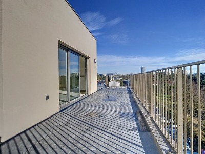 APPARTEMENT T4 A VENDRE - ECULLY - 79 m2 - 549900€