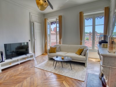 APPARTEMENT T4 A VENDRE - LYON 1ER ARRONDISSEMENT - 77 m2 - 575000 €