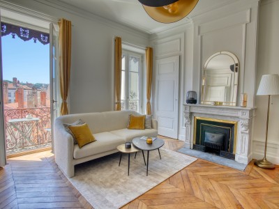 APPARTEMENT T4 A VENDRE - LYON 1ER ARRONDISSEMENT - 77 m2 - 575000 €