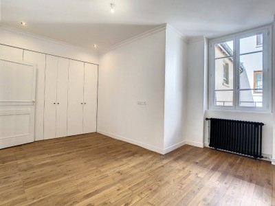 APPARTEMENT T4 A VENDRE - LYON 1ER ARRONDISSEMENT - 99 m2 - 549000€