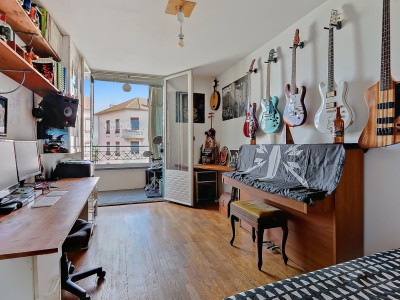 Appartement 4 pices avec balcons - 3 chambres - LYON 8EME ARRONDISSEMENT - 78 m2 - VENDU