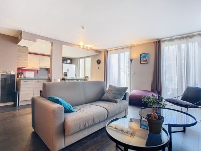APPARTEMENT T4 A VENDRE - LYON 8EME ARRONDISSEMENT - 92 m2 - 419 000 &euro;