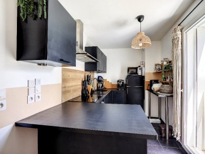 Appartement 4 pi�ces avec terrasse - 3 chambres - LYON 9EME ARRONDISSEMENT - 77.02 m2 - VENDU