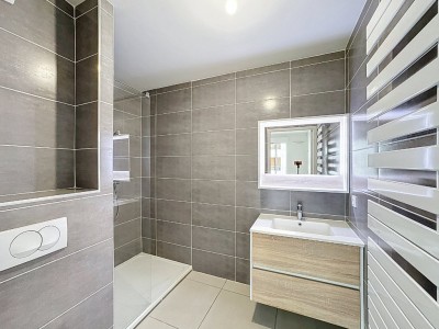 APPARTEMENT T4 A VENDRE - LYON 9EME ARRONDISSEMENT - 89 m2 - 495000€