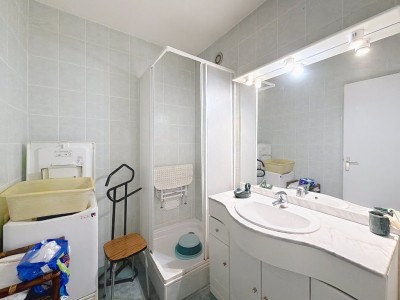 APPARTEMENT T4 A VENDRE - OULLINS - 78 m2 - 195000€