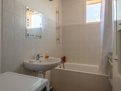 APPARTEMENT T4 A VENDRE - PIERRE BENITE - 83.65 m2 - 165000€