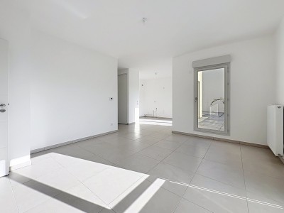 APPARTEMENT T4 A VENDRE - RILLIEUX LA PAPE CREPIEU - 78 m2 - 440 000 &euro;