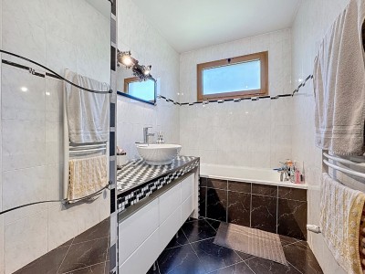 Appartement de type 4 A VENDRE - TASSIN LA DEMI LUNE - 90.12 m2 - 385000€