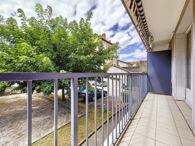 APPARTEMENT T4 A VENDRE - VILLEURBANNE - 78 m2 - 225000€