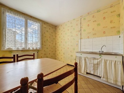 APPARTEMENT T4 A VENDRE - VILLEURBANNE - 78 m2 - 225000€