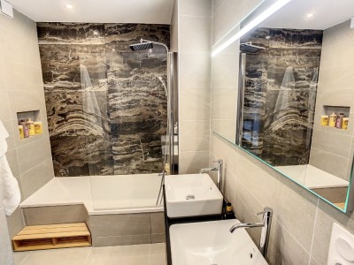 APPARTEMENT T4 A VENDRE - VILLEURBANNE - 84 m2 - 309�000�&euro;