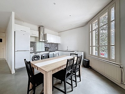 APPARTEMENT T5 A LOUER - LYON 3EME ARRONDISSEMENT - 113.86 m2 - 1696€ charges comprises par mois