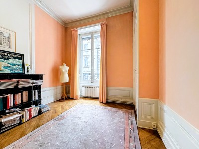APPARTEMENT T5 A VENDRE - LYON 6EME ARRONDISSEMENT - 158 m2 - 849 000 &euro;
