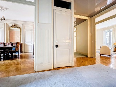 APPARTEMENT T5 A VENDRE - LYON 6EME ARRONDISSEMENT - 158 m2 - 849 000 &euro;