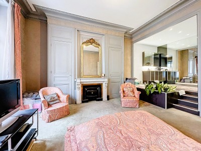 APPARTEMENT T5 A VENDRE - LYON 6EME ARRONDISSEMENT - 158 m2 - 849 000 €