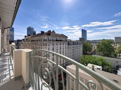 APPARTEMENT T5 A VENDRE - LYON 6EME ARRONDISSEMENT - 136 m2 - 785 000 &euro;
