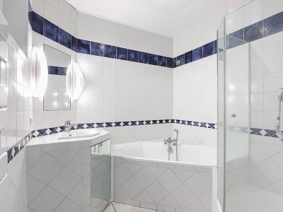 Appartement 5 pices - 4 chambres A VENDRE - LYON 7EME ARRONDISSEMENT - 135.28 m2 - 569000€