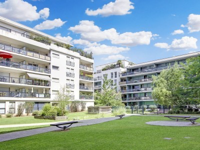 Appartement 5 pièces avec terrasse - 4 chambres A VENDRE - LYON 7EME ARRONDISSEMENT - 93 m2 - 516 000 €
