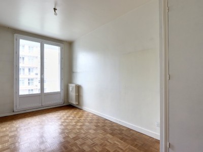 APPARTEMENT T5 - TASSIN LA DEMI LUNE - 111 m2 - VENDU
