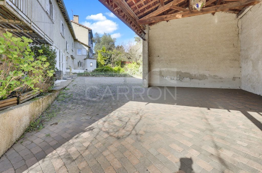 MAISON A VENDRE - FONTAINES ST MARTIN - 263 m2 - 845�000�&euro;