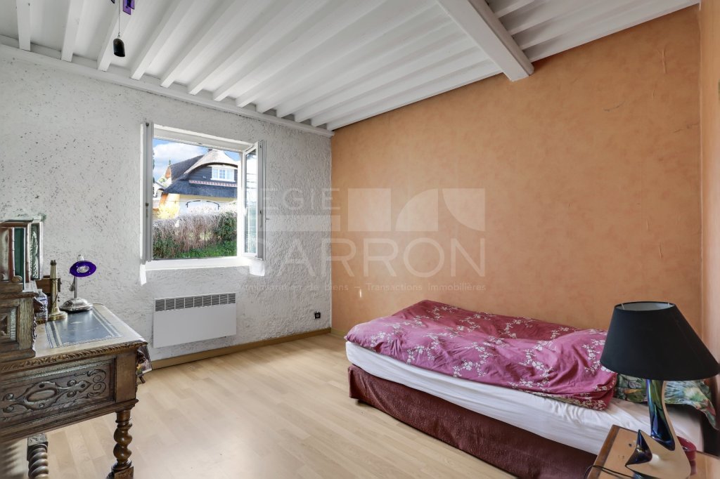 MAISON A VENDRE - FONTAINES ST MARTIN - 263 m2 - 845�000�&euro;