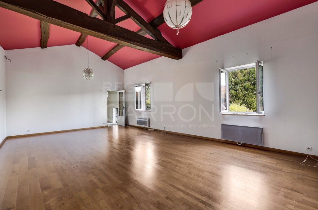 MAISON A VENDRE - FONTAINES ST MARTIN - 263 m2 - 845�000�&euro;