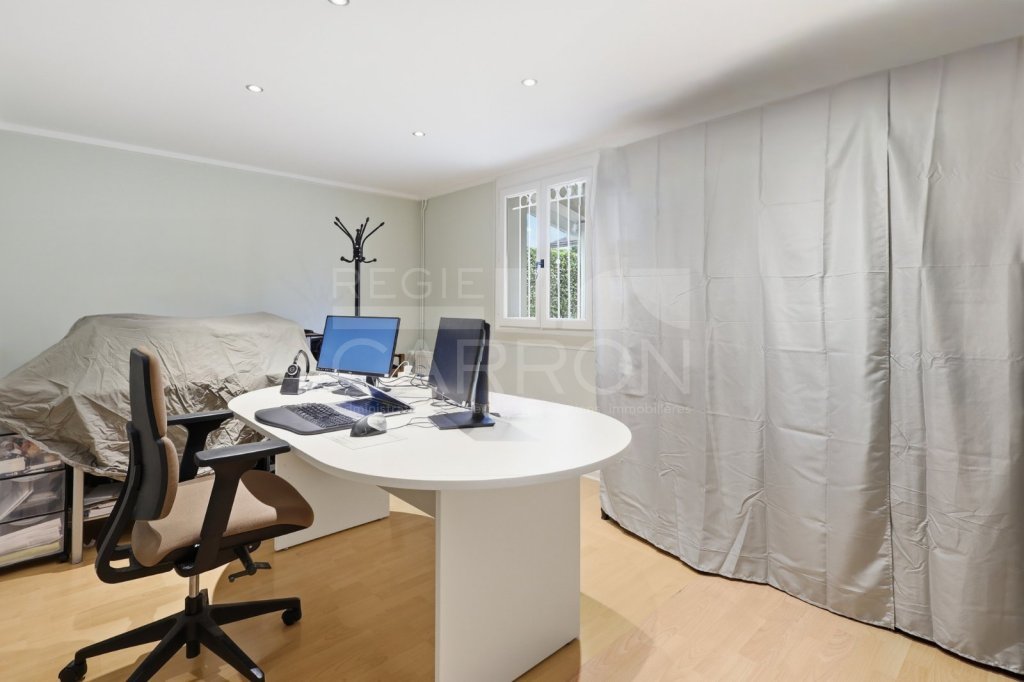 Maison 6 pi�ces - 4 chambres A VENDRE - GENAS - 157 m2 - 565�000�&euro;