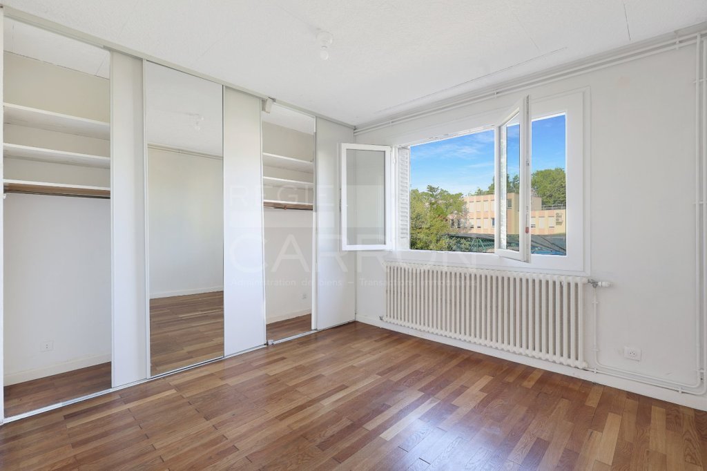 Maison 3 pièces avec garage A VENDRE - MEYZIEU - 65 m2 - 280 000 &euro;