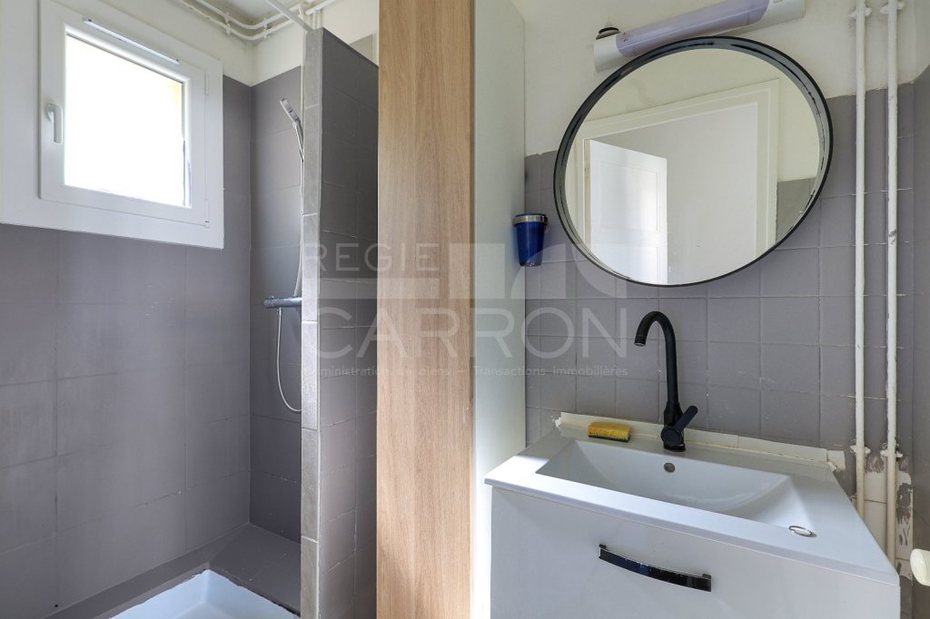 Maison 3 pièces avec garage A VENDRE - MEYZIEU - 65 m2 - 280 000 &euro;