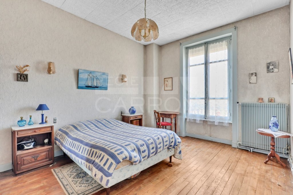 Maison 5 pièces - 3 chambres A VENDRE - OULLINS - 116 m2 - 530 000 &euro;