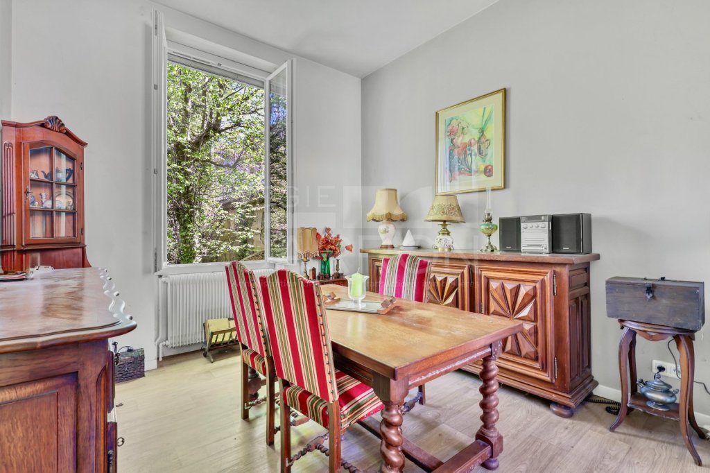 Maison 5 pièces - 3 chambres A VENDRE - OULLINS - 116 m2 - 530 000 &euro;