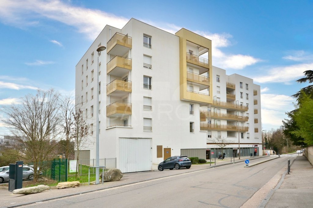 PARKING A VENDRE - LYON 9EME ARRONDISSEMENT - 10�000�&euro;