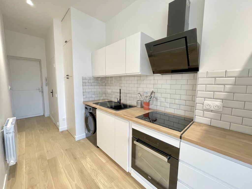 STUDIO A LOUER - LYON 9EME ARRONDISSEMENT - 35.02 m2 - 867 &euro; charges comprises par mois