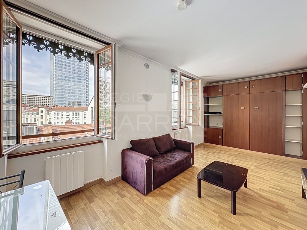 STUDIO A VENDRE - LYON 3EME ARRONDISSEMENT - 23.84 m2 - 135 000 &euro;