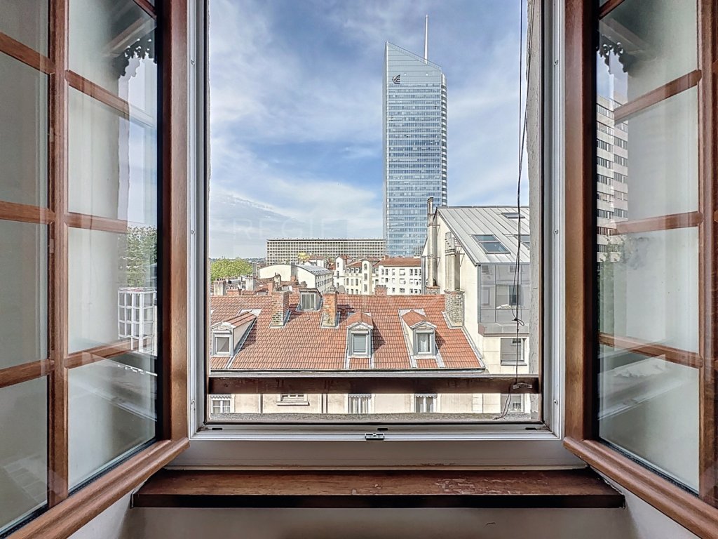STUDIO A VENDRE - LYON 3EME ARRONDISSEMENT - 23.84 m2 - 135 000 &euro;