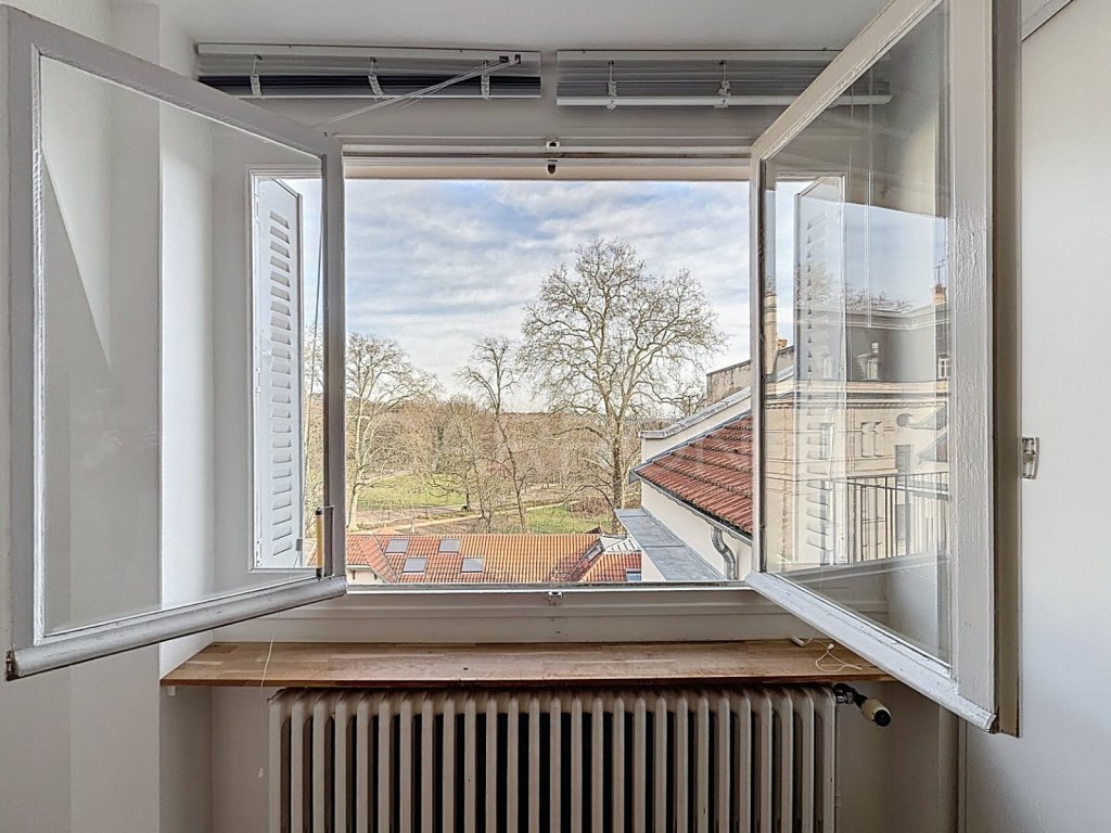 STUDIO A VENDRE - LYON 6EME ARRONDISSEMENT - 19 m2 - 165�000�&euro;