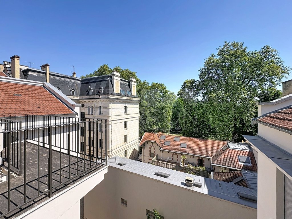 STUDIO A VENDRE - LYON 6EME ARRONDISSEMENT - 19 m2 - 139 000 &euro;