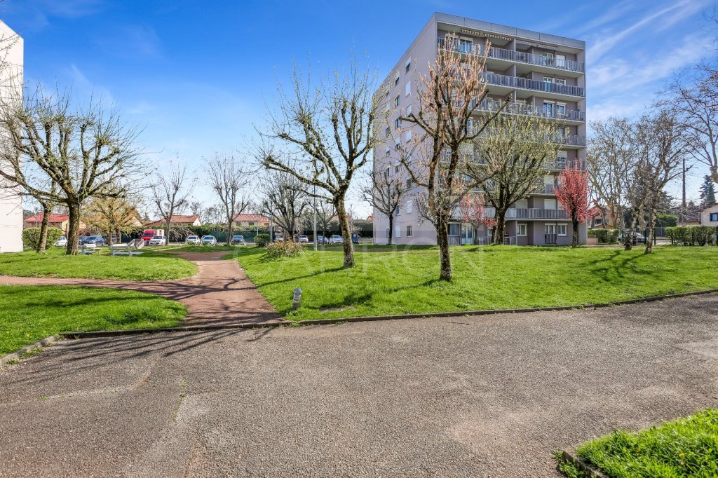 STUDIO A VENDRE - RILLIEUX LA PAPE - 23.17 m2 - 90�000�&euro;