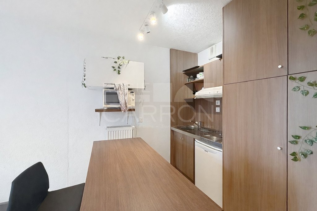 STUDIO A VENDRE - VILLEURBANNE - 27 m2 - 136 000 &euro;