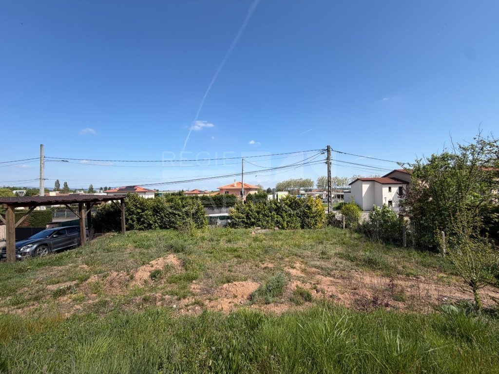 TERRAIN A VENDRE - GREZIEU LA VARENNE - 505 m2 - 233 000 &euro;
