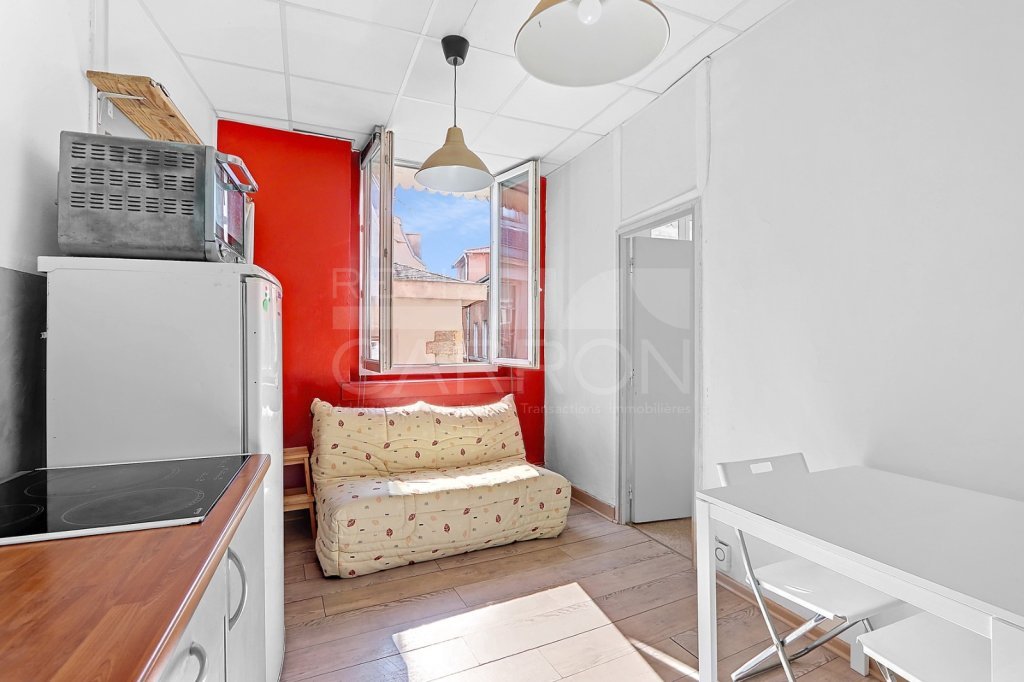 Appartement 2 pices  - 1 chambre A VENDRE - LYON 1ER ARRONDISSEMENT - 29.56 m2 - 149000€