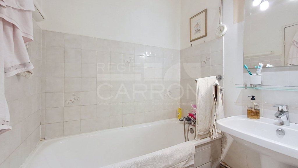 APPARTEMENT T1 A VENDRE - LYON 4EME ARRONDISSEMENT - 33.45 m2 - 175 000 €