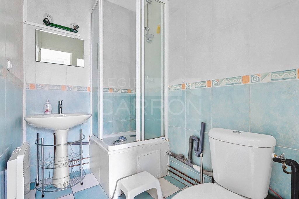 Appartement 2 pi�ces  - 1 chambre - LYON 7EME ARRONDISSEMENT - 30 m2 - VENDU