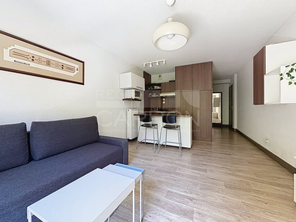 APPARTEMENT T1 A VENDRE - VILLEURBANNE - 27 m2 - 119 000 &euro;