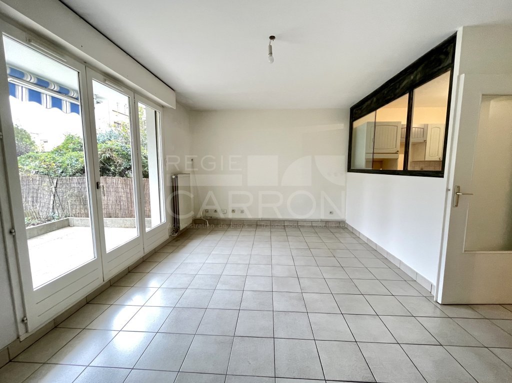 APPARTEMENT T2 A LOUER - LYON 3EME ARRONDISSEMENT - 47.44 m2 - 953€ charges comprises par mois