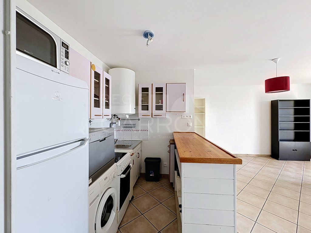 APPARTEMENT T2 A LOUER - LYON 3EME ARRONDISSEMENT - 46.1 m2 - 872 &euro; charges comprises par mois