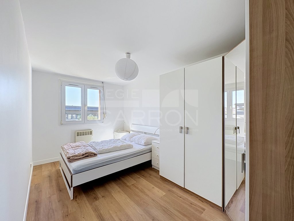 APPARTEMENT T2 A LOUER - LYON 3EME ARRONDISSEMENT - 46.1 m2 - 872 &euro; charges comprises par mois