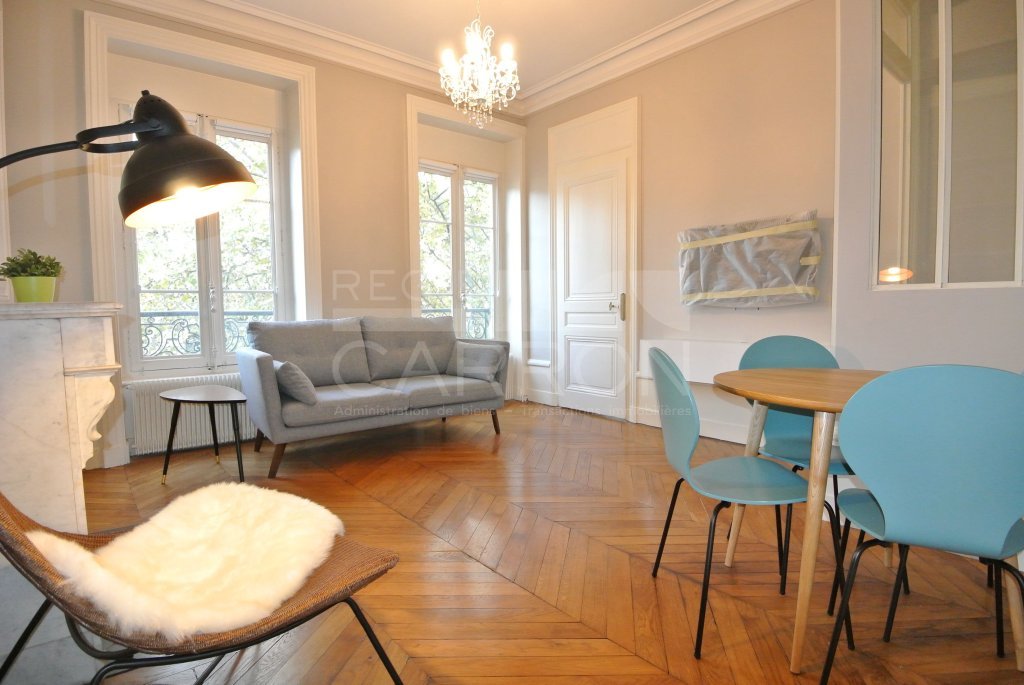 APPARTEMENT T2 A LOUER - LYON 3EME ARRONDISSEMENT - 50.67 m2 - 1 068 &euro; charges comprises par mois