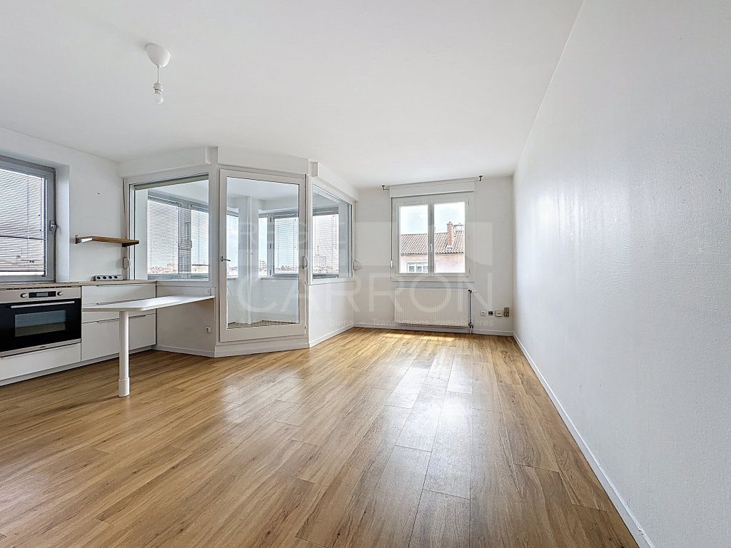 APPARTEMENT T2 A LOUER - LYON 4EME ARRONDISSEMENT - 50.41 m2 - 1095€ charges comprises par mois